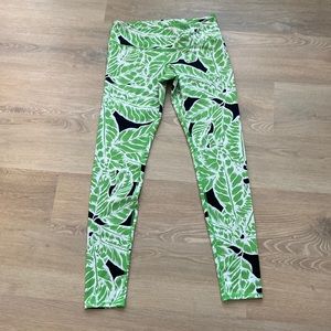 Alo yoga  women’s leggings size medium